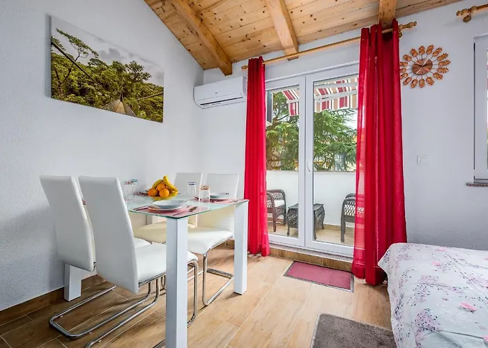 Heidi 2 Апартаменты *