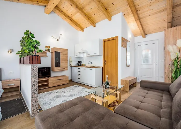 Апартаменты Heidi 2 Умаг